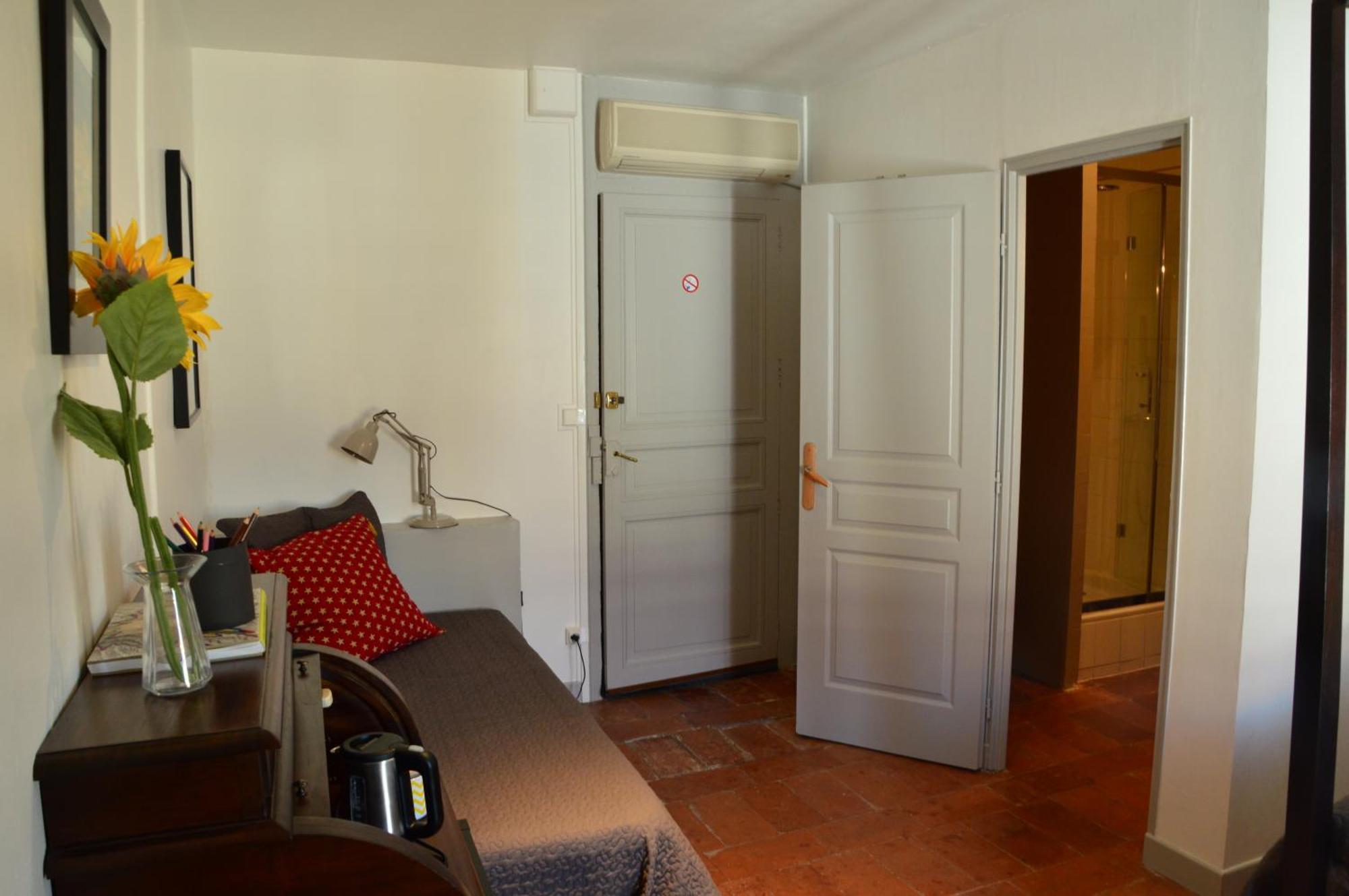 Le Voyageur - Chambres D'Hotes Olonzac Room photo